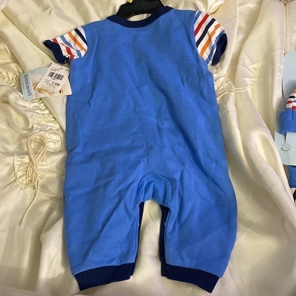 Buster Brown 3 Piece Layette  Set (3-6months) NEW - Picture 4 of 6